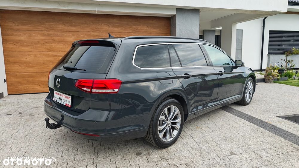 Volkswagen Passat 2.0 TDI (BlueMotion Technology) DSG Highline - 4