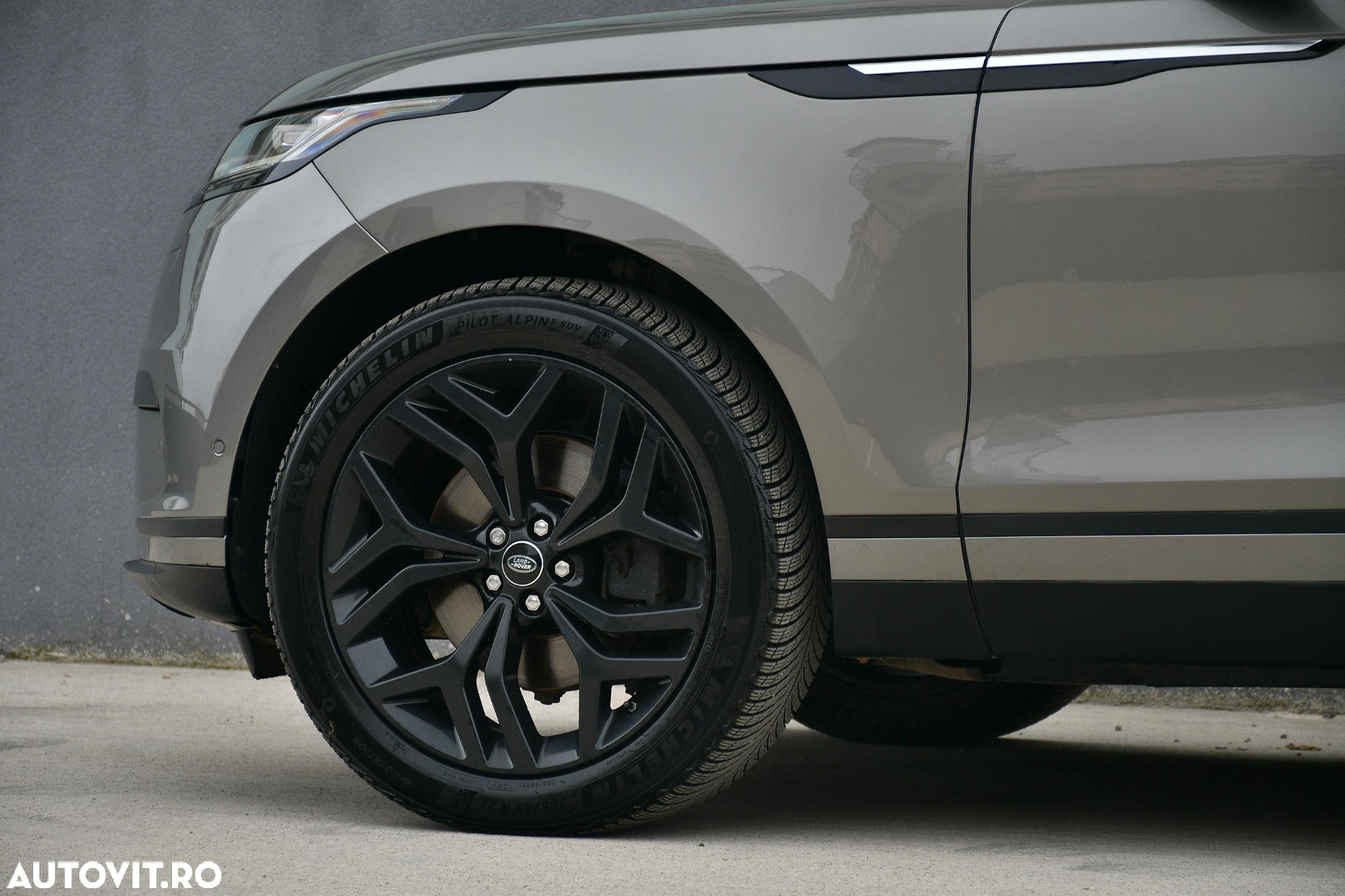 Land Rover Range Rover Velar 3.0 HSE - 34