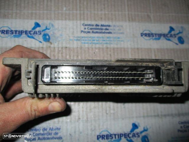 Centralina 7700105819 7700105985 RENAULT LAGUNA 1997 2,0 SIEMENS - 2