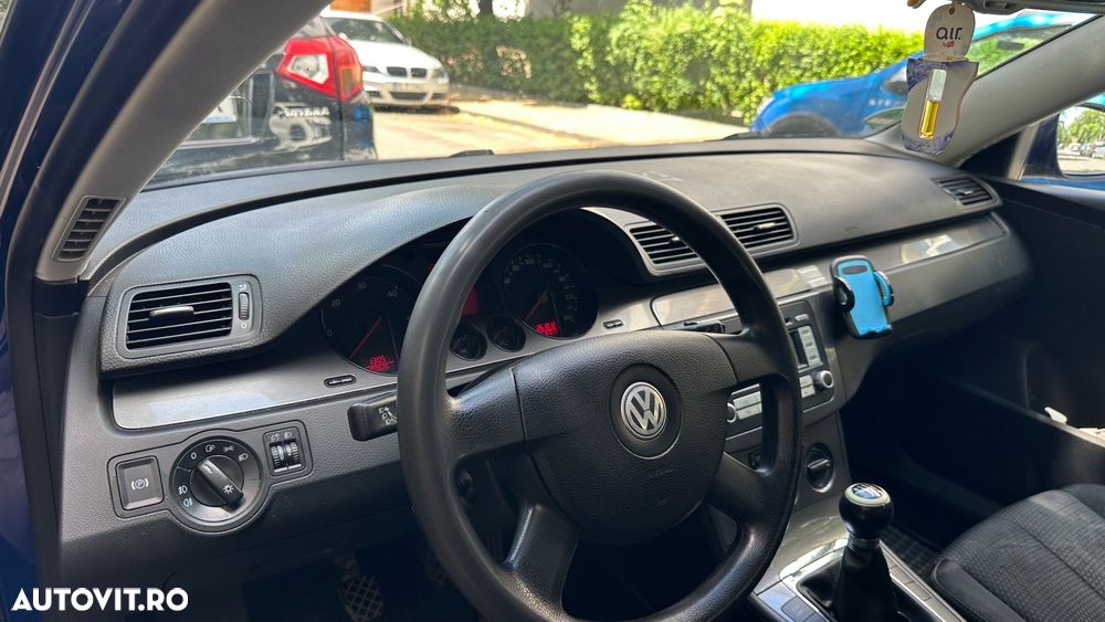 Volkswagen Passat 2.0 TDI Comfortline DPF - 4