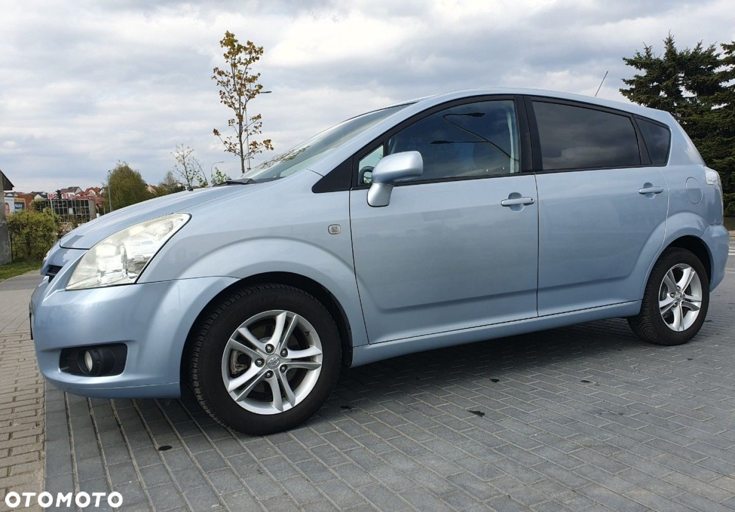 Toyota Corolla Verso - 19
