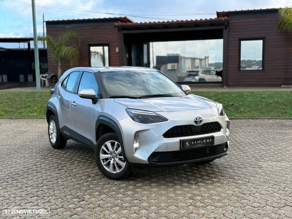 Toyota Yaris Cross 1.5 HDF Comfort Plus AWD - 2