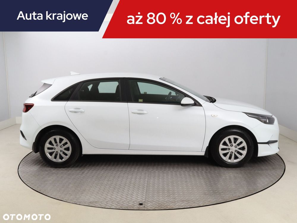 Kia Ceed - 8