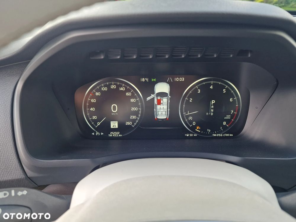 Volvo XC 90 - 19