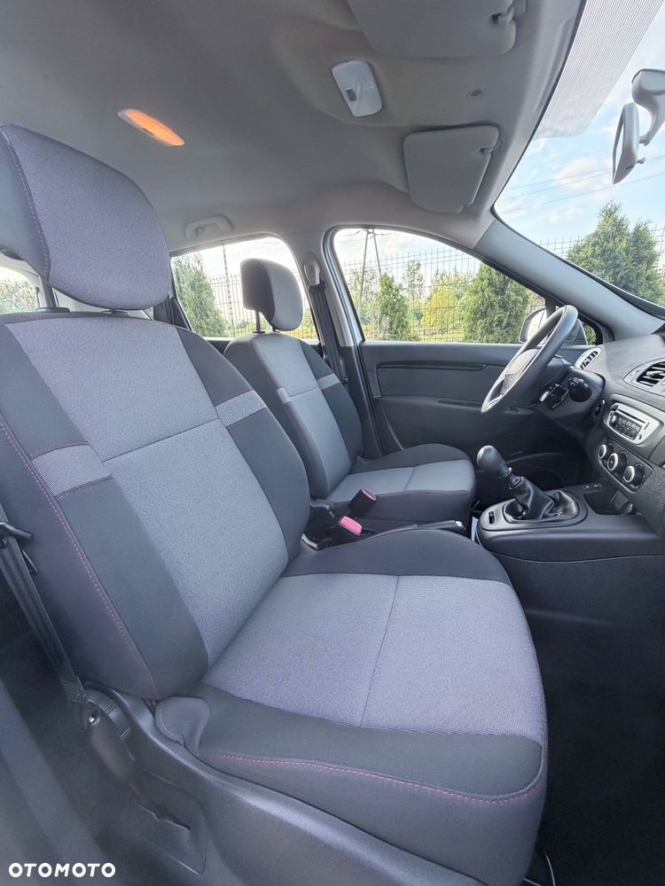 Renault Scenic - 10