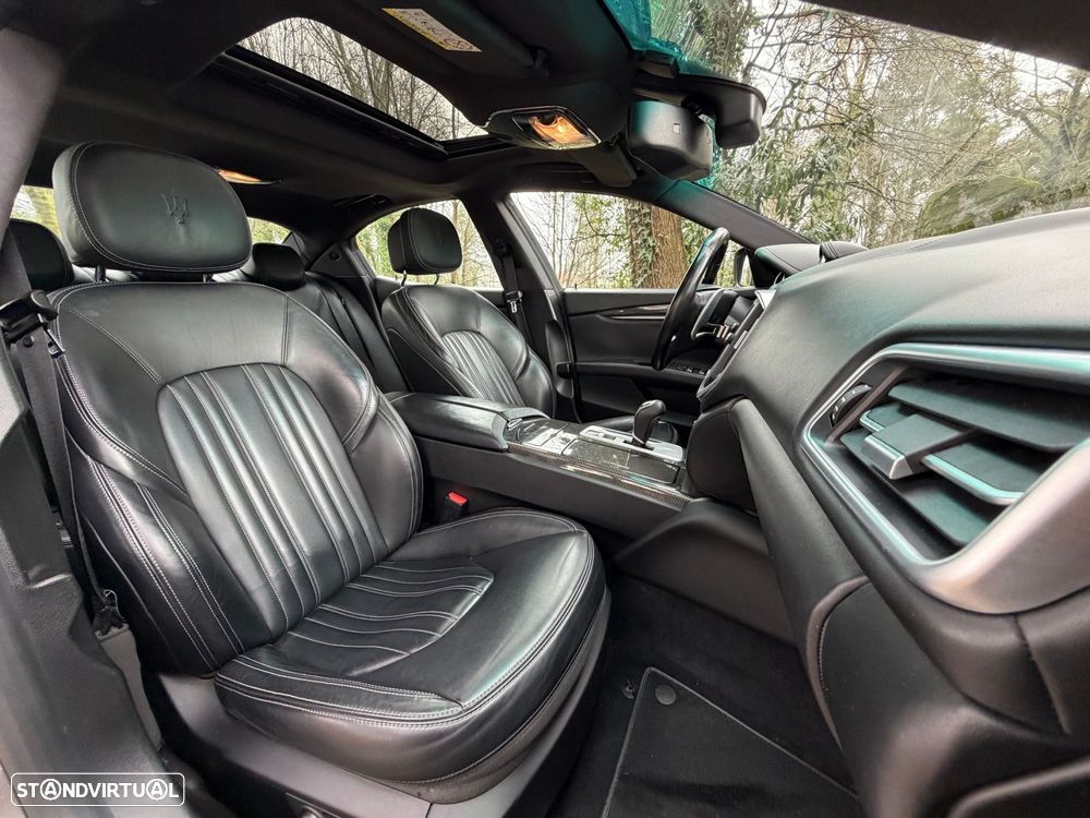 Maserati Ghibli 3.0 V6 GranLusso - 30