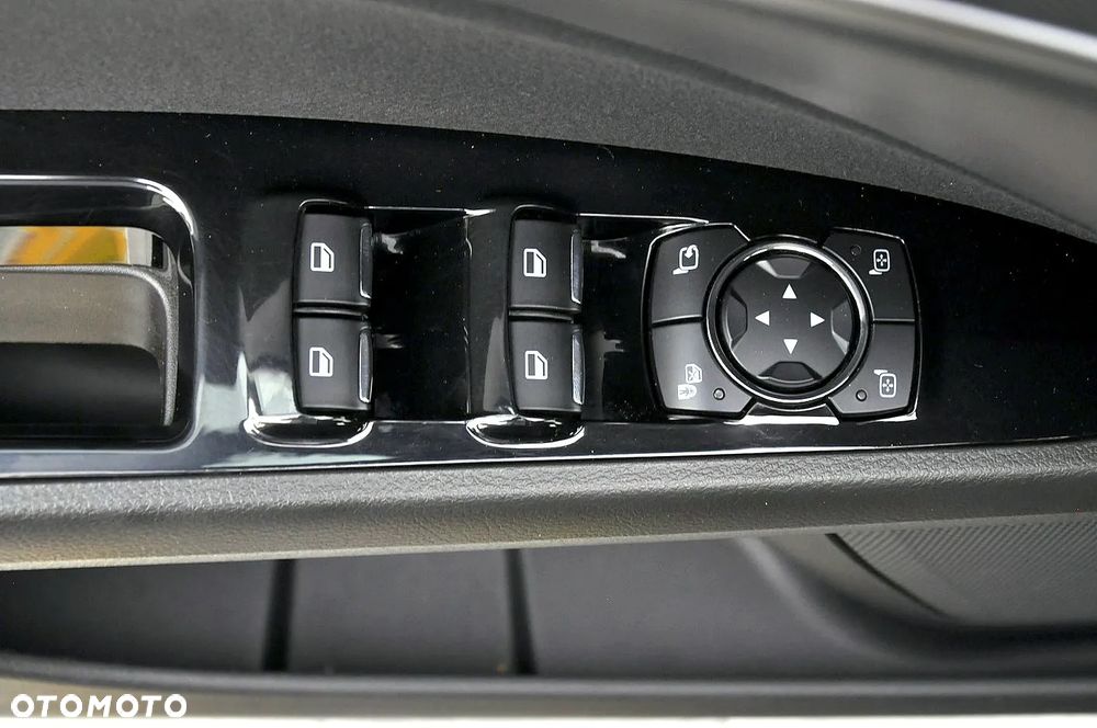 Ford Mondeo 1.5 EcoBoost STart-Stopp Titanium - 26