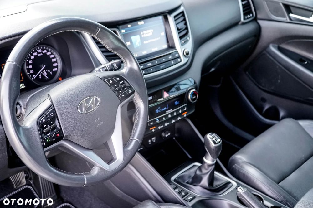 Hyundai Tucson blue 1.7 CRDi 2WD Style - 20