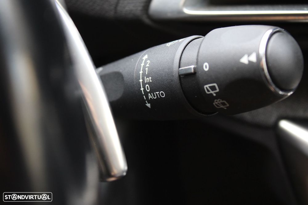 Peugeot 5008 BlueHDI 130 EAT8 Allure Pack - 21
