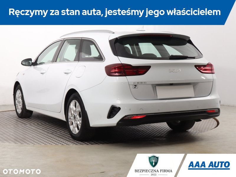 Kia Ceed - 5