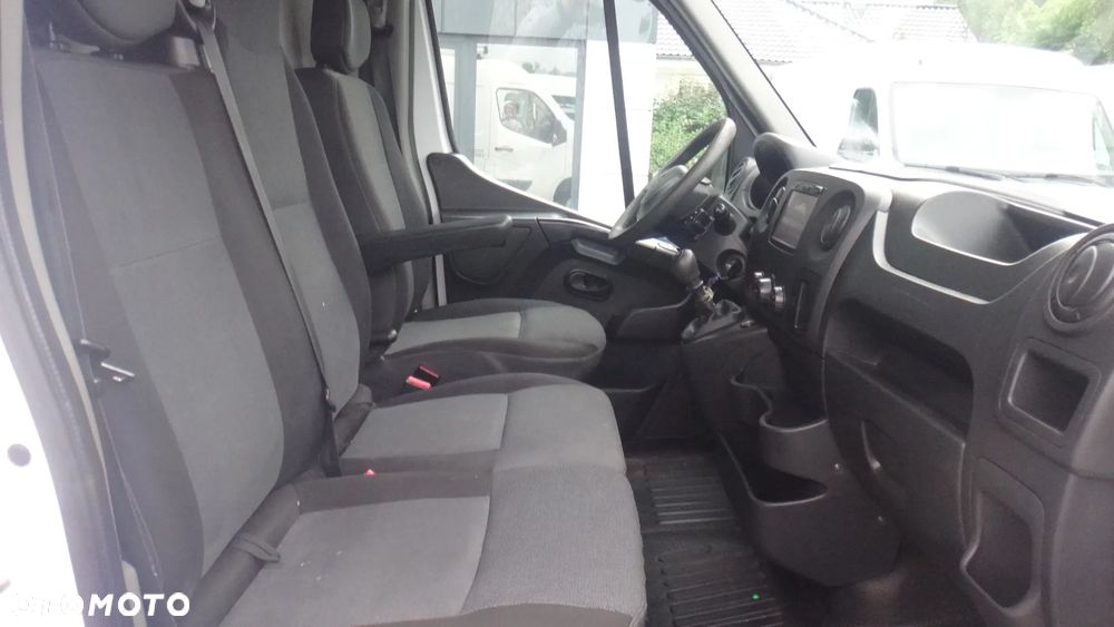 Renault Master - 12
