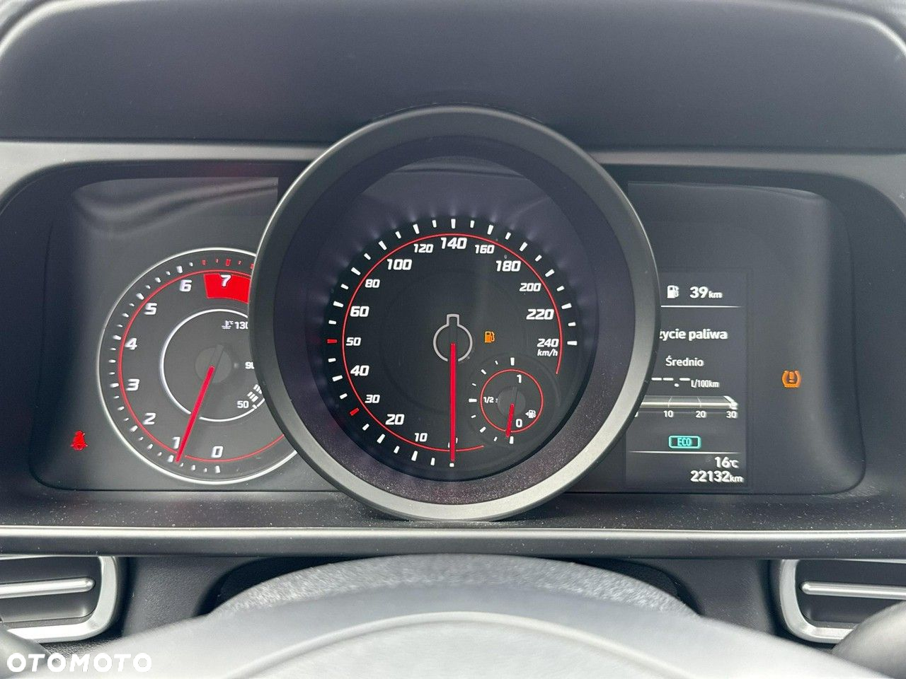 Hyundai Elantra 1.6 Modern CVT - 17