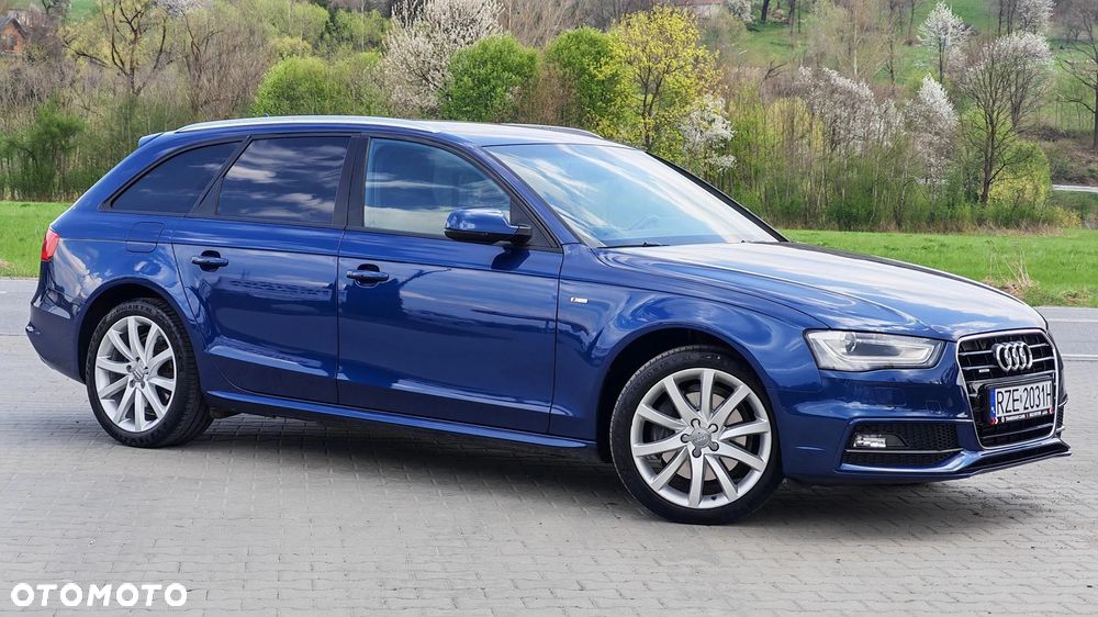 Audi A4 Avant 2.0 TFSI quattro S line Sportpaket - 4