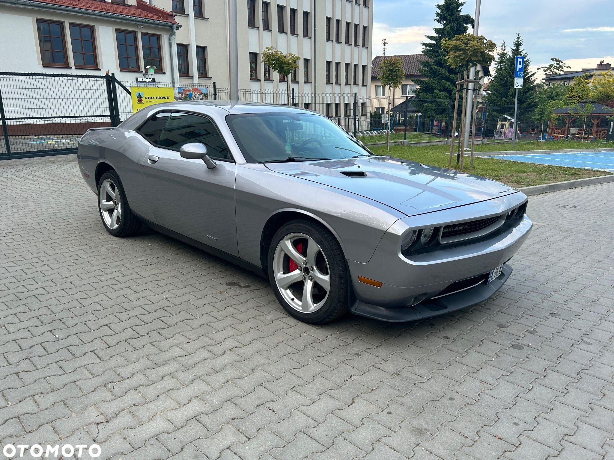 Dodge Challenger Automatik SXT Plus - 1