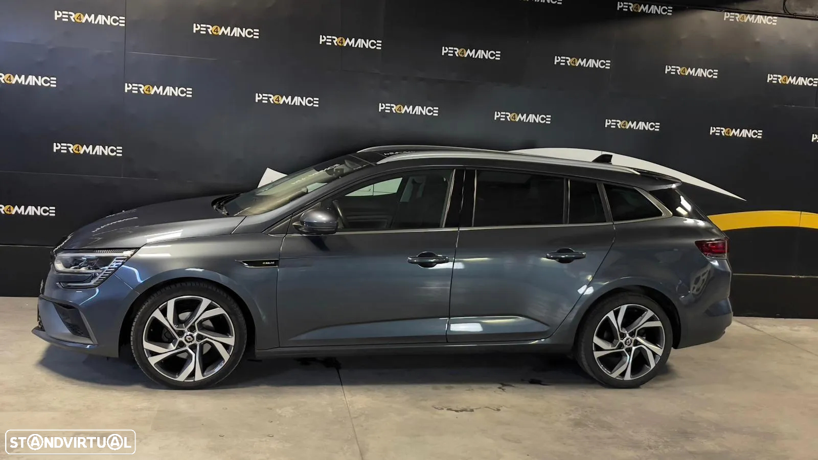 Renault Mégane Sport Tourer BLUE dCi 115 EDC R.S. LINE - 31