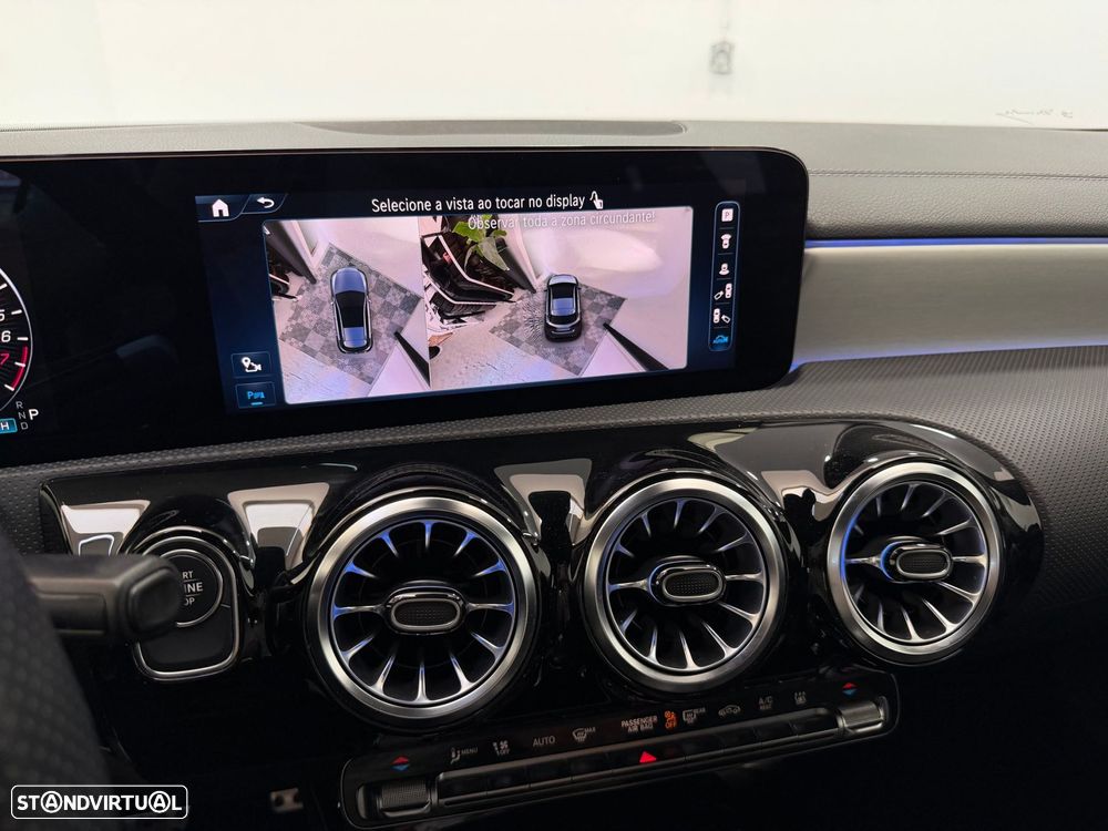 Mercedes-Benz A 250 e AMG Line - 8