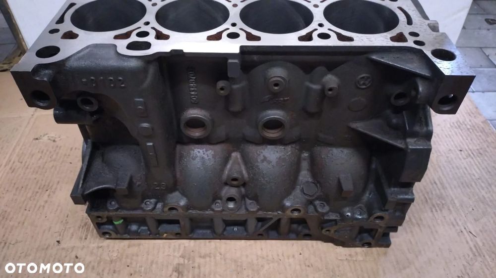 BLOK SILNIKA IVECO DAILY FIAT DUCATO 2,3 E4 E5 E5+ 504388703 F1AFL411 NO 925/008 - 3