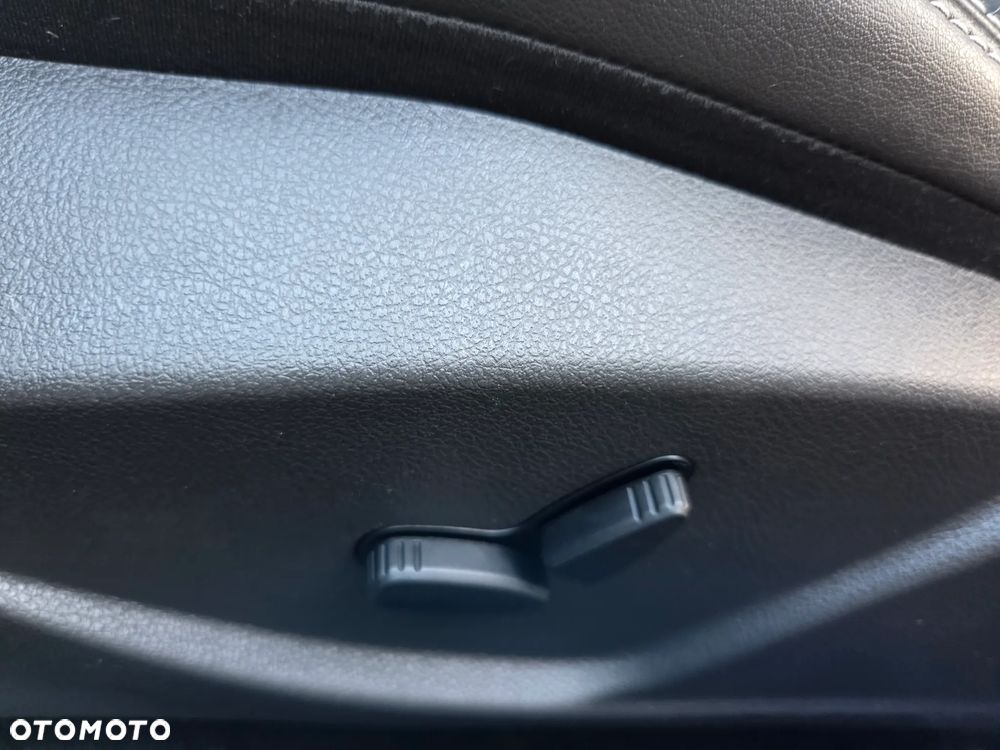 Ford Focus 1.5 TDCi DPF Start-Stopp-System Titanium - 27