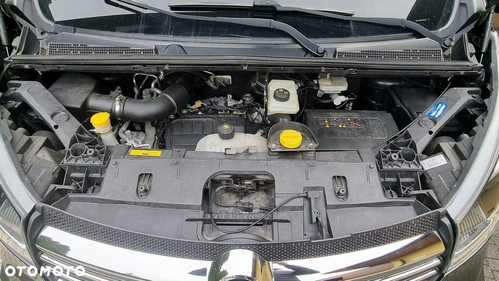 Opel Vivaro - 11