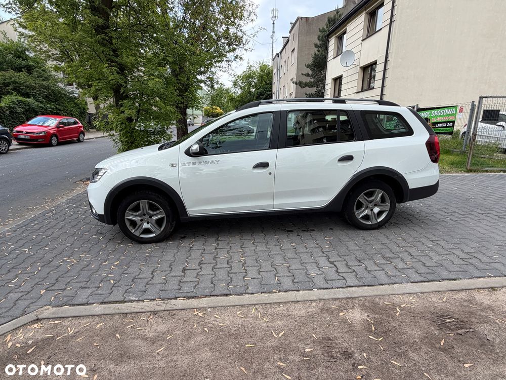 Dacia Logan 0.9 TCe Stepway S&S - 11