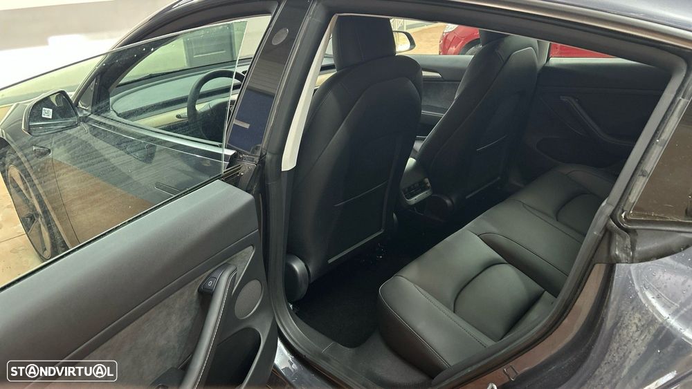 Tesla Model 3 Tração Traseira - 15