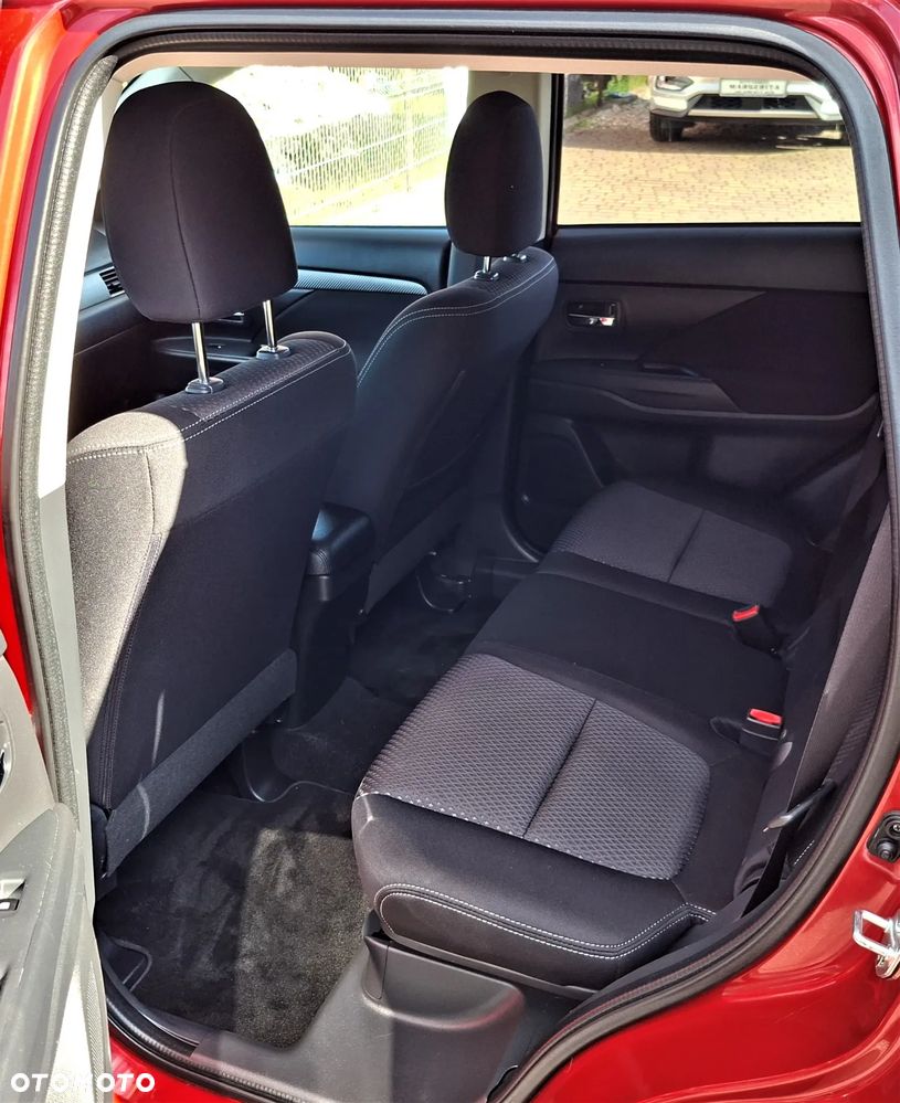 Mitsubishi Outlander 2.0 2WD Edition - 20