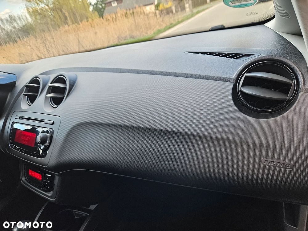 Seat Ibiza 1.4 TSI DSG FR - 32