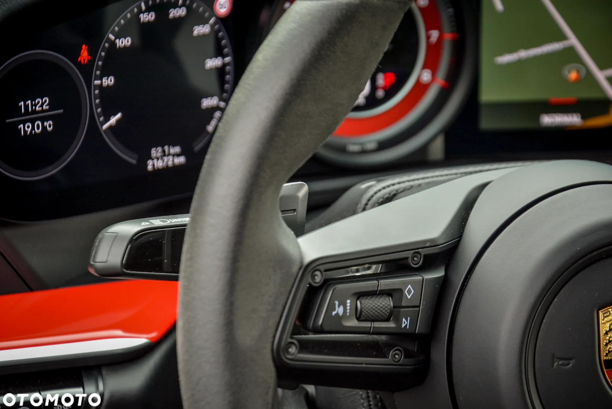 Porsche 911 Carrera Turbo S Cabrio - 35
