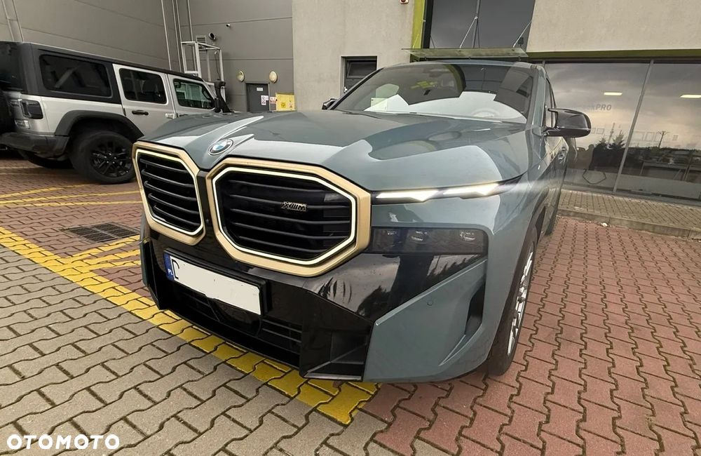 BMW XM PHEV sport - 14