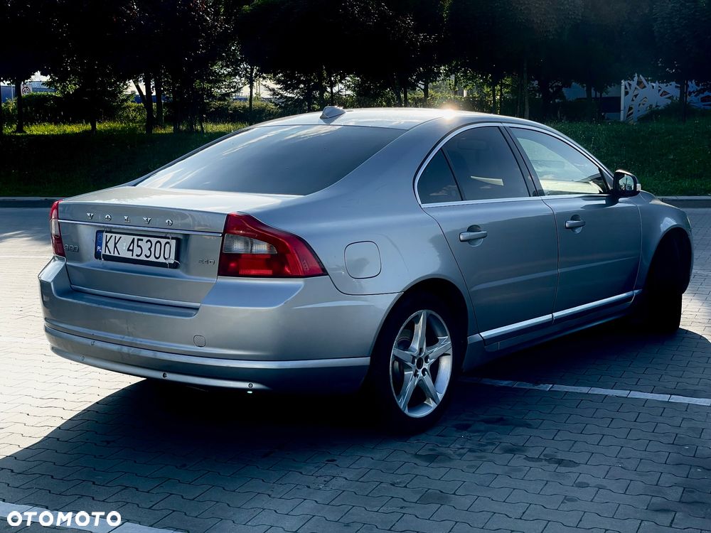 Volvo S80 2.4D Executive - 4