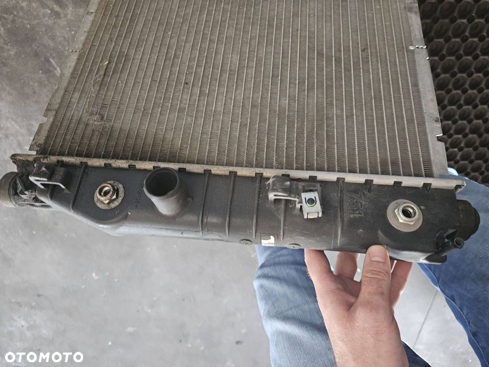 CHŁODNICA WODY CHEVROLET CORVETTE C6 AUTOMAT - 4