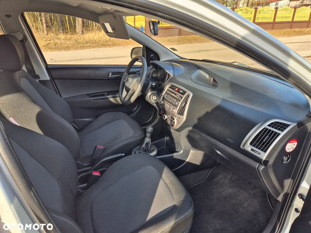 Hyundai i20 1.2 - 15