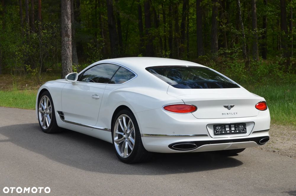 Bentley Continental GT - 6