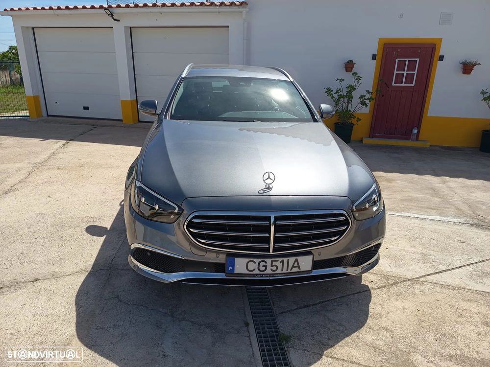 Mercedes-Benz E 300 - 1
