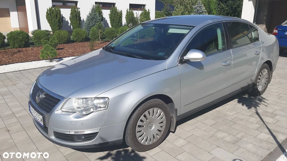 Volkswagen Passat 1.8 TSI Comfortline - 1