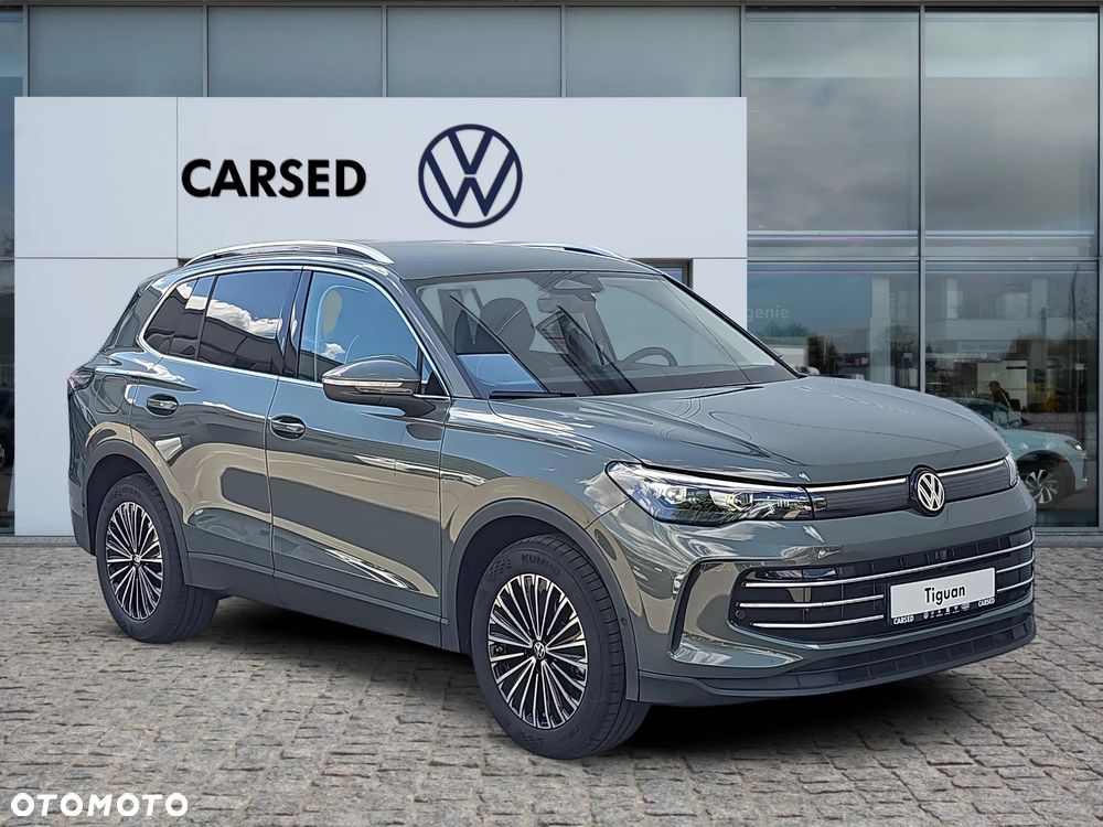 Volkswagen Tiguan - 10