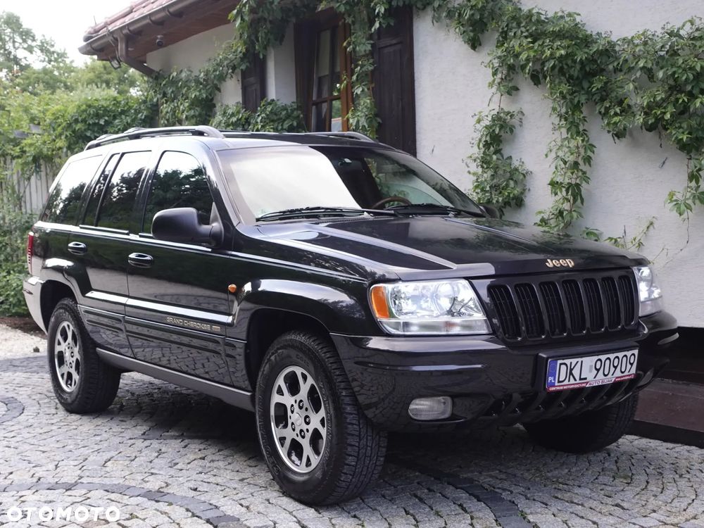 Jeep Grand Cherokee - 14