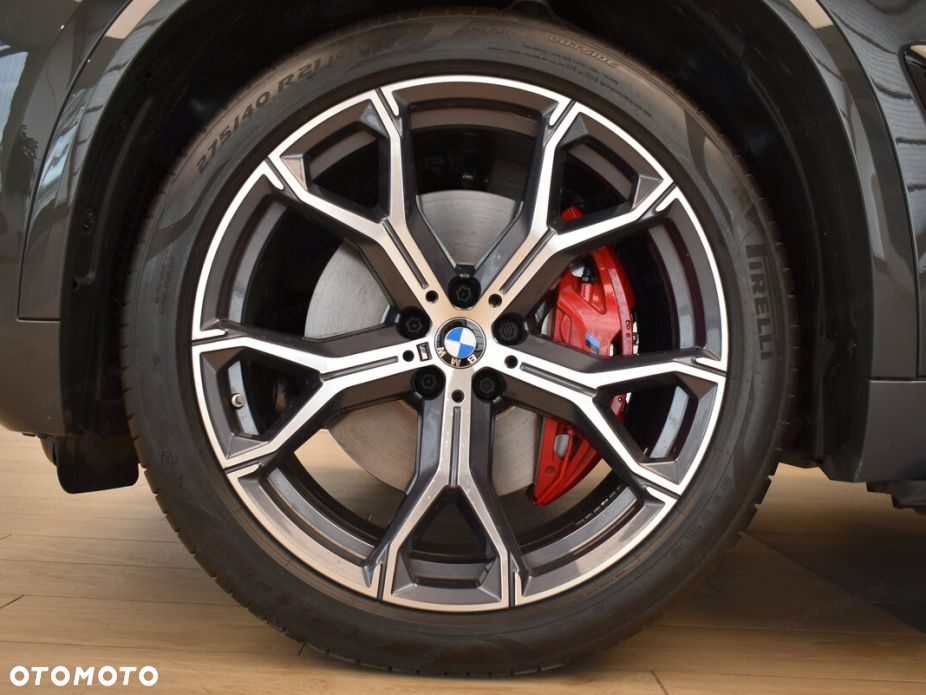BMW X5 - 12