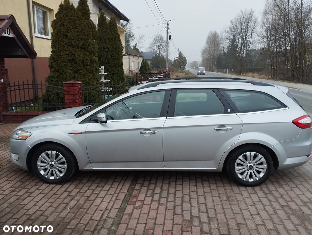 Ford Mondeo 2.0 Ghia - 6