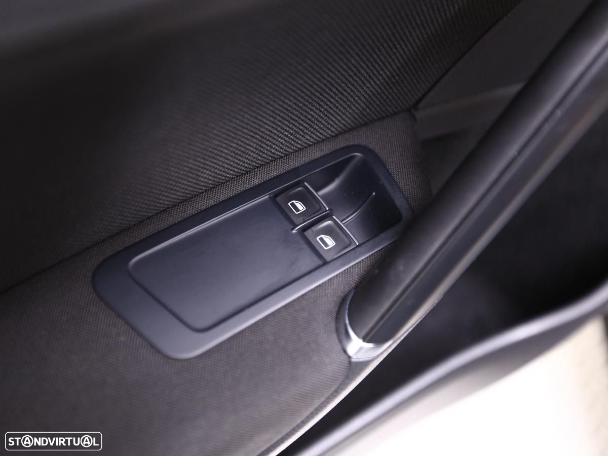 VW Golf 2.0 TSi GTi DSG Performance - 18