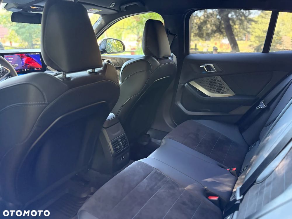 BMW Seria 1 - 17