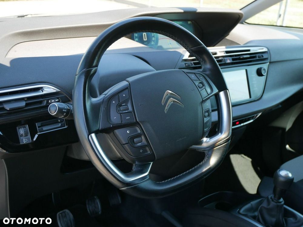 Citroën C4 Picasso PureTech 130 Stop&Start SELECTION - 17