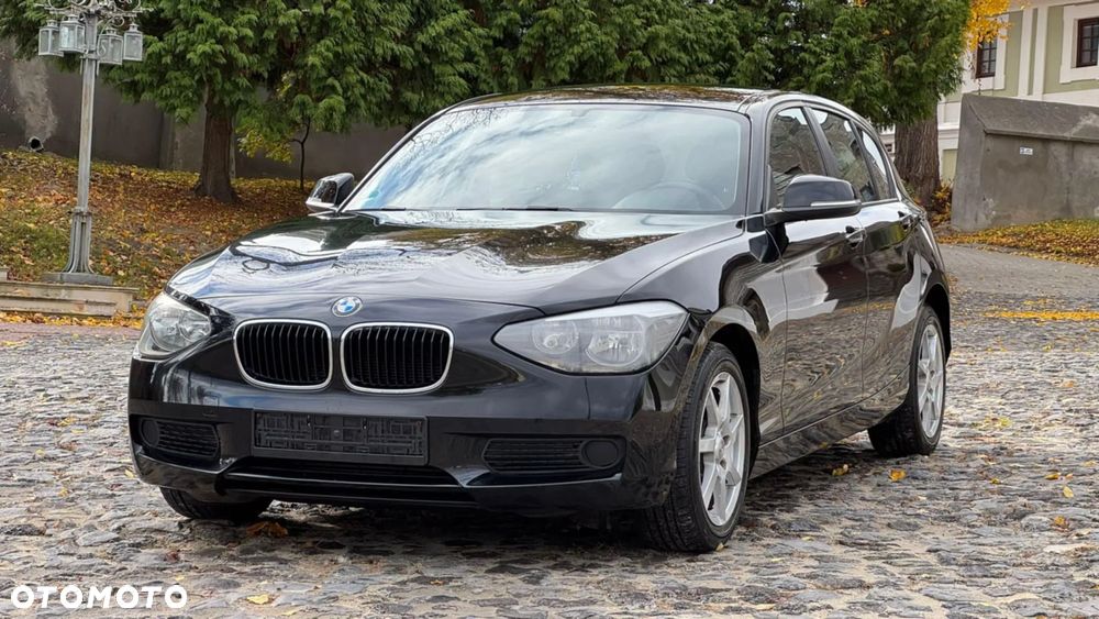 BMW Seria 1 114i - 25