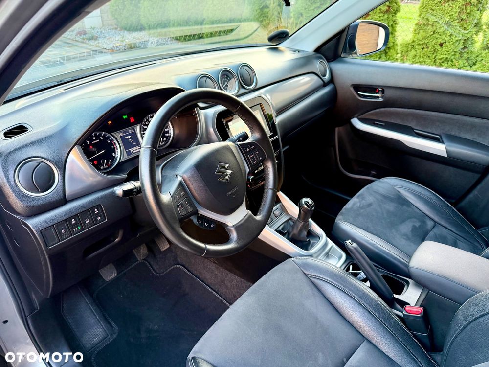 Suzuki Vitara 1.6 XLED 2WD - 17