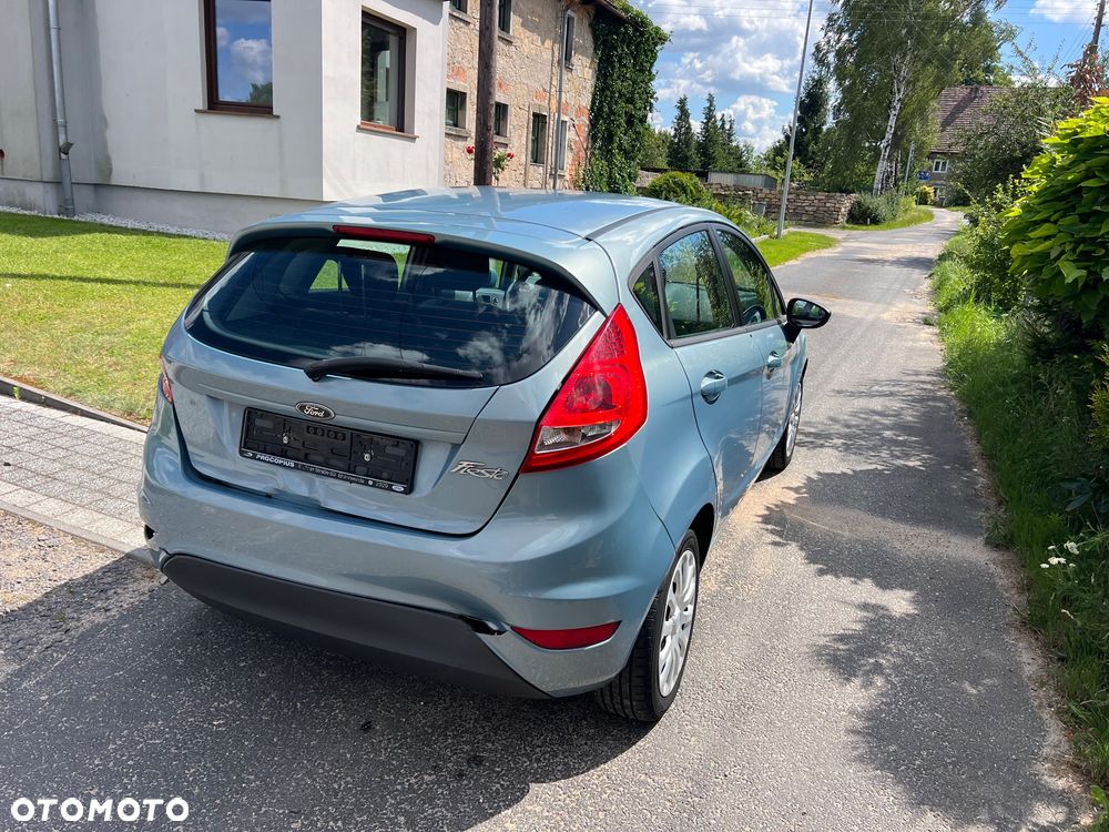 Ford Fiesta 1.25 Viva - 8