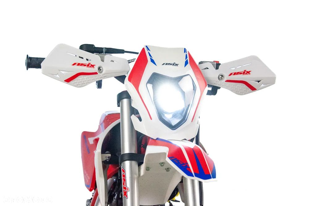 ASIX XB - 8