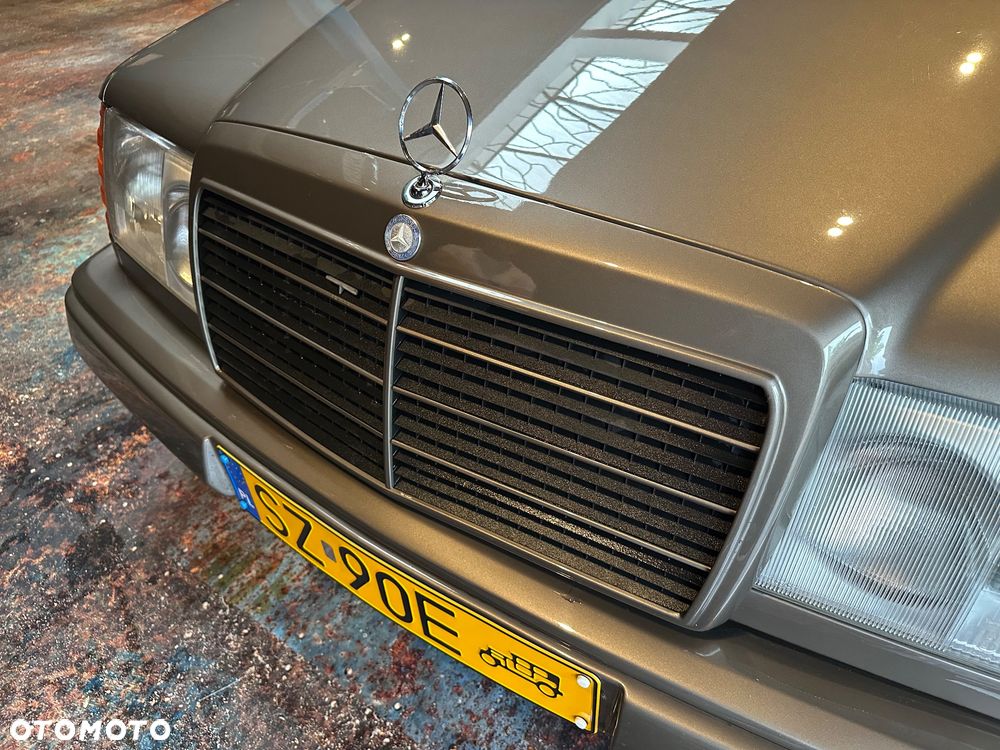 Mercedes-Benz W124 (1984-1993) - 13