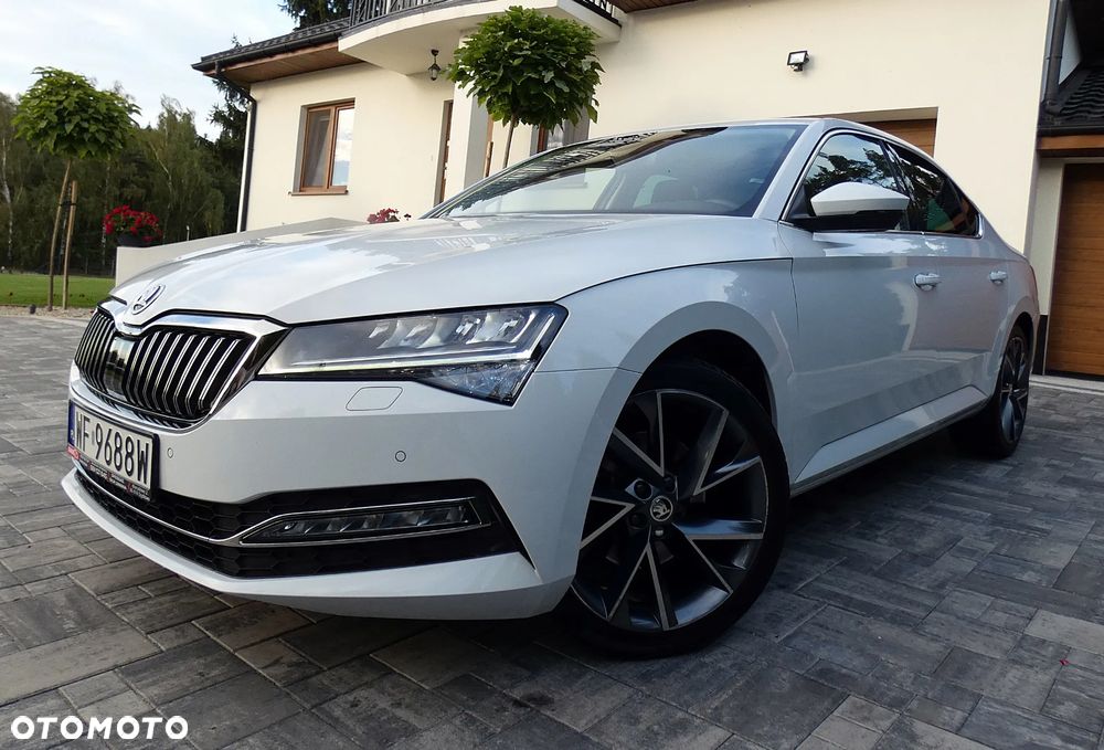 Skoda Superb 2.0 TDI SCR Style DSG - 35