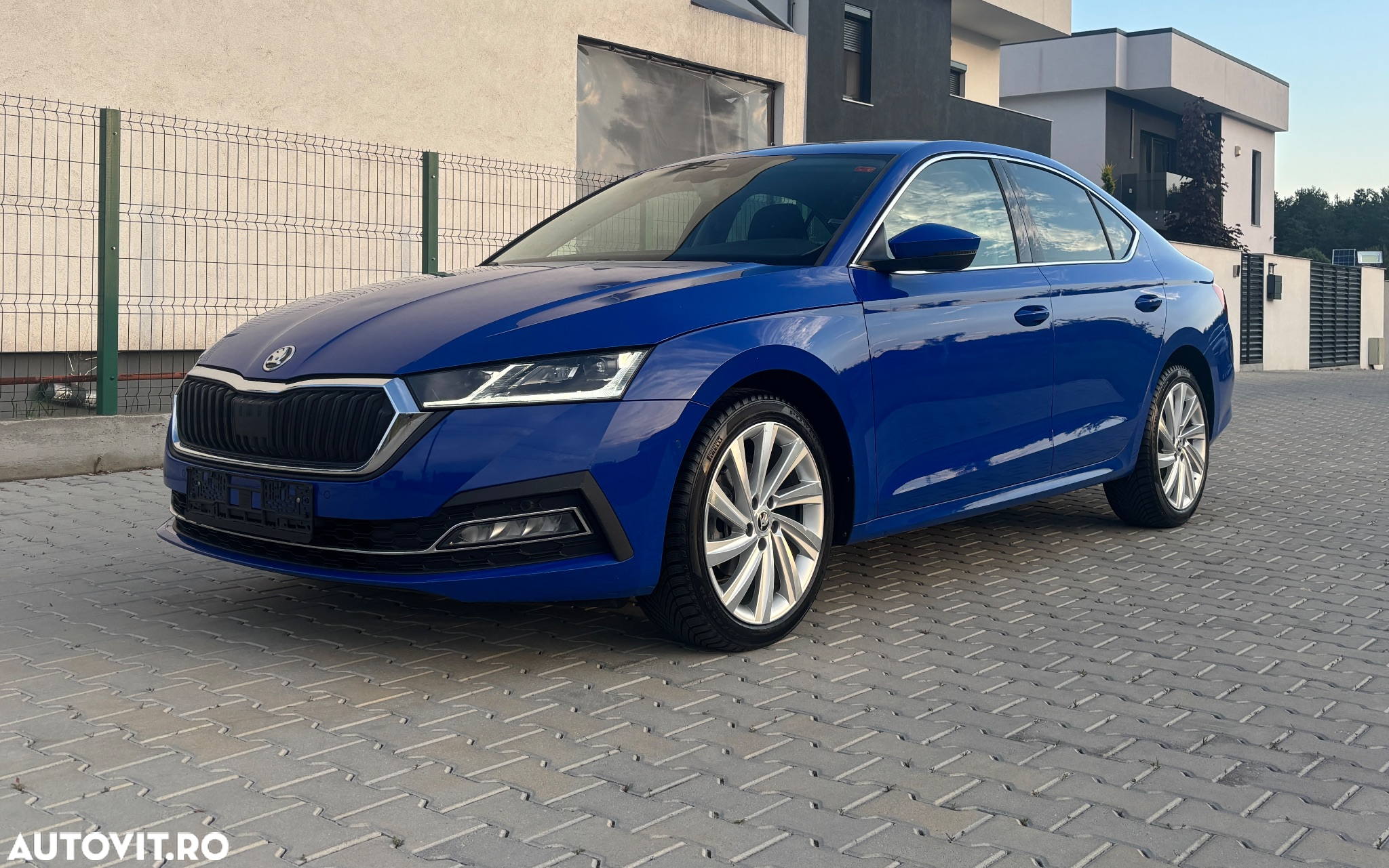 Skoda Octavia 2.0 TDI 150 CP DSG Sportline - 2