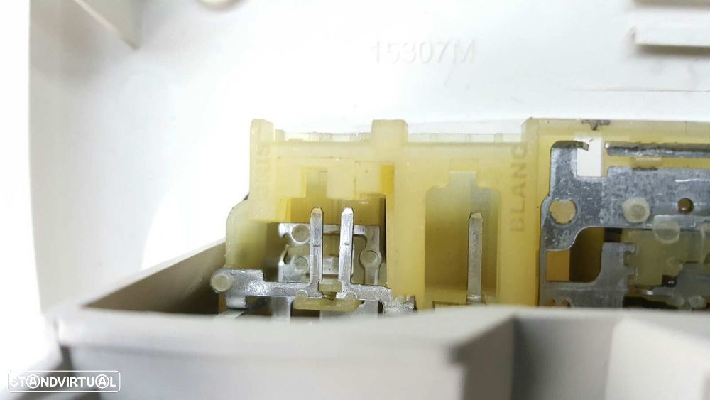 LUZ INTERIOR CITROEN C4 SEDAN COLLECTION - 2